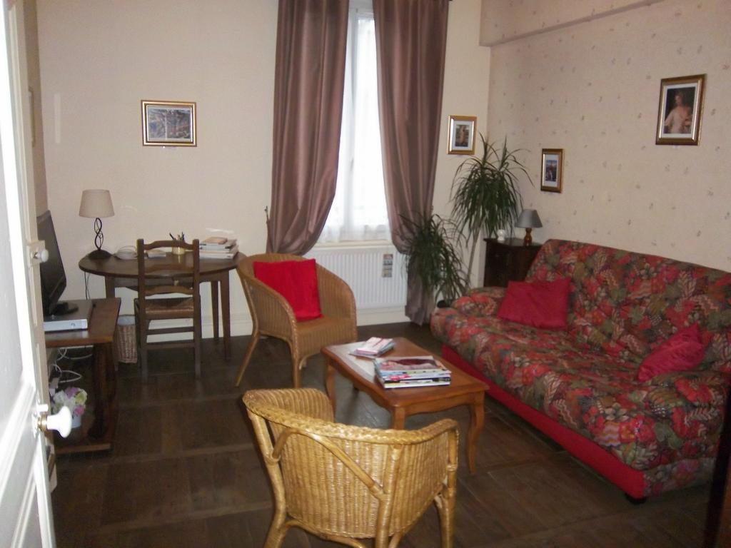 Le Relais De Marbot Lägenhet Bar-le-Duc Exteriör bild